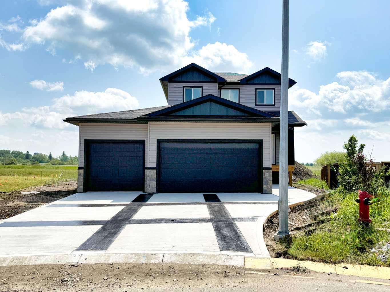 1207 Westview Dr, Bowden, AB T0M 0K0