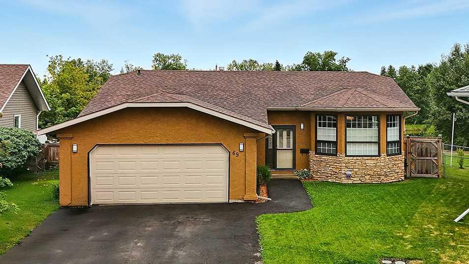 69 Bruns Cres, Lacombe, AB T4L 1P2