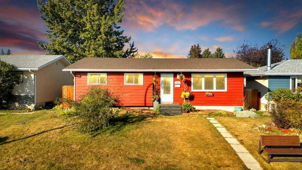 64 Wigmore Close, Red Deer, AB T4N 5Y1