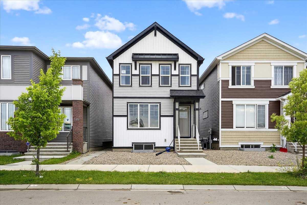 181 Union Ave SE, Calgary, AB T3M 3E8