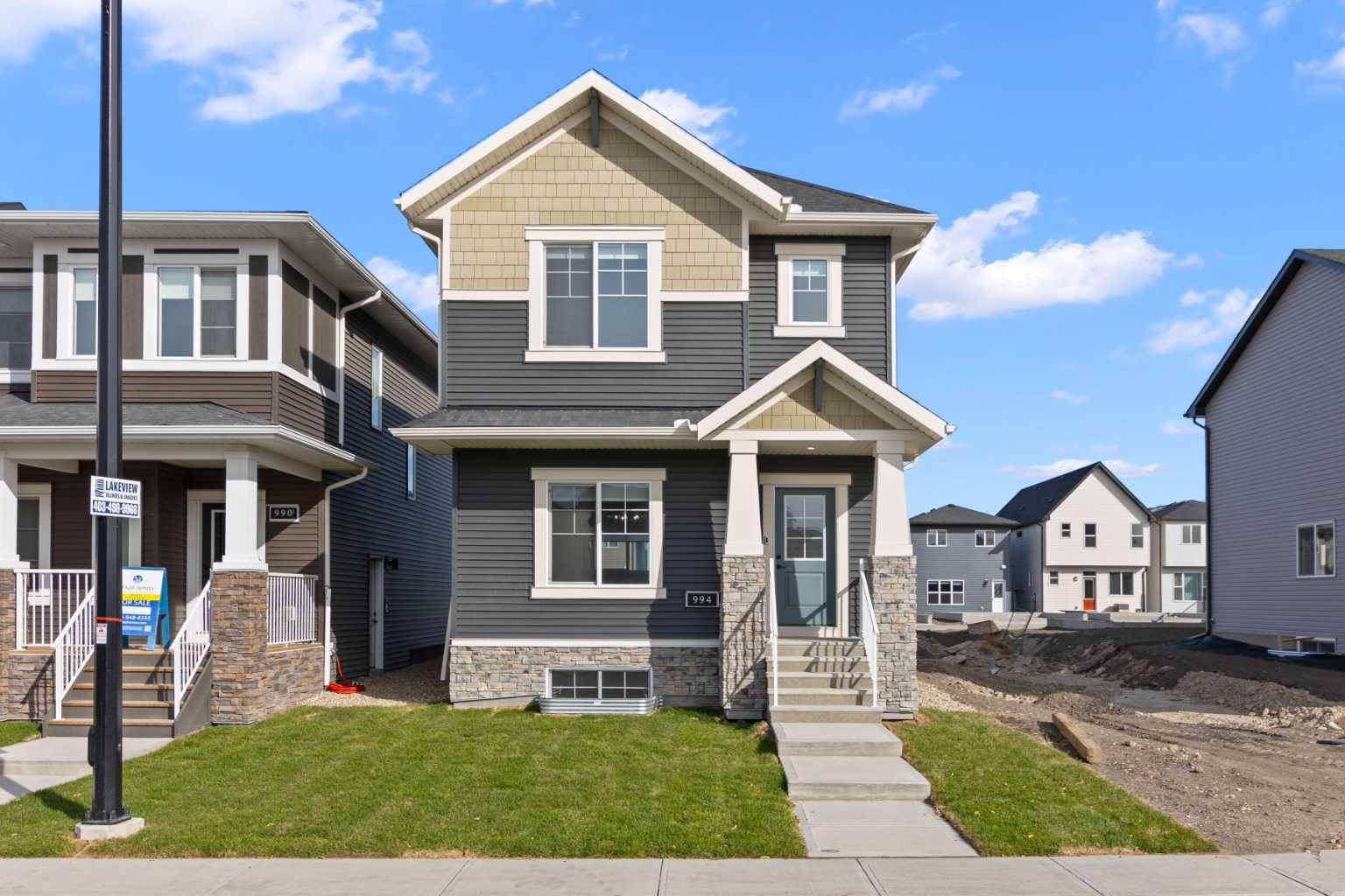 994 Chinook Winds Mdw SW, Airdrie, AB T4B 5R1