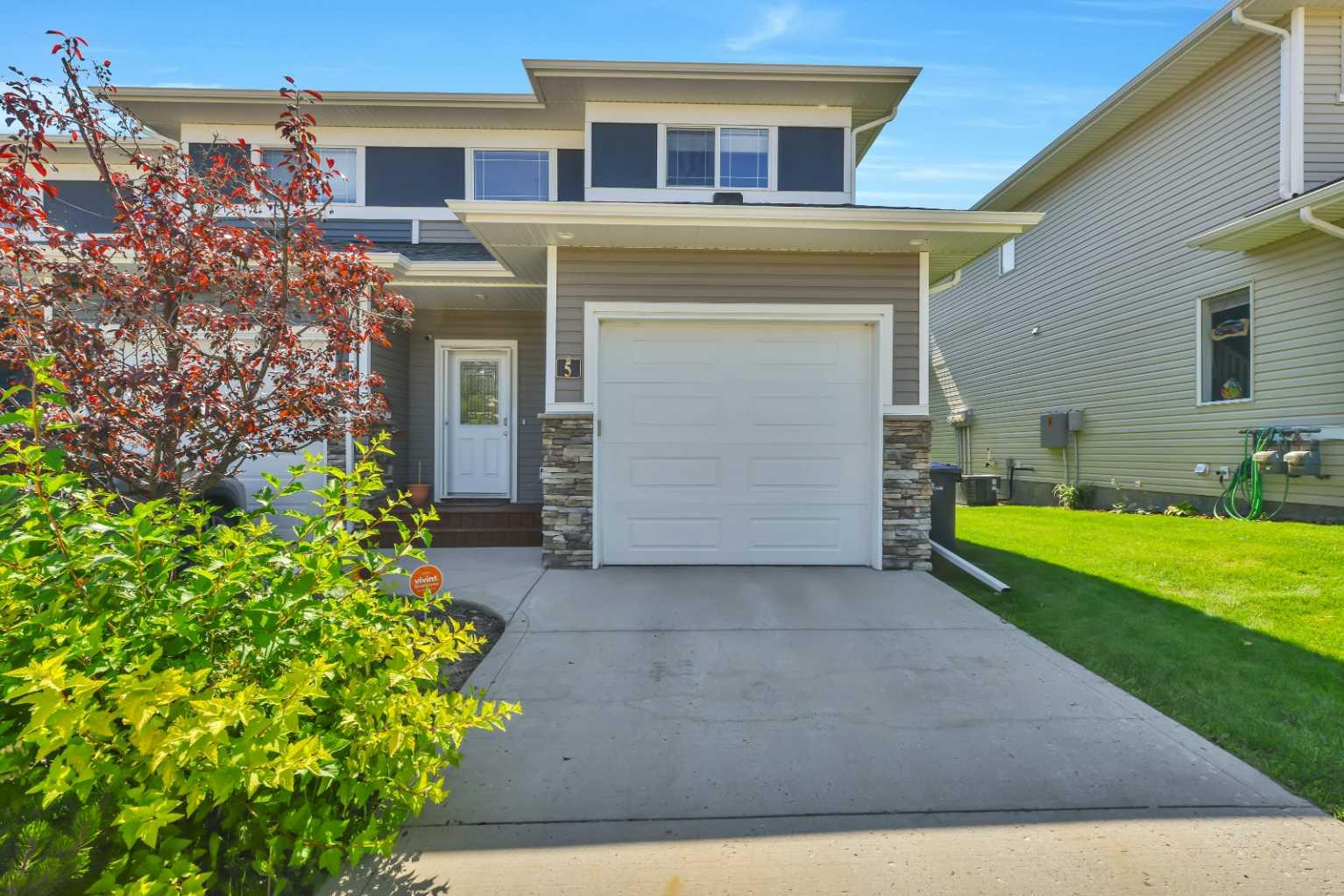5301 Windward Place Unit 5, Sylvan Lake, AB T4S 0H5