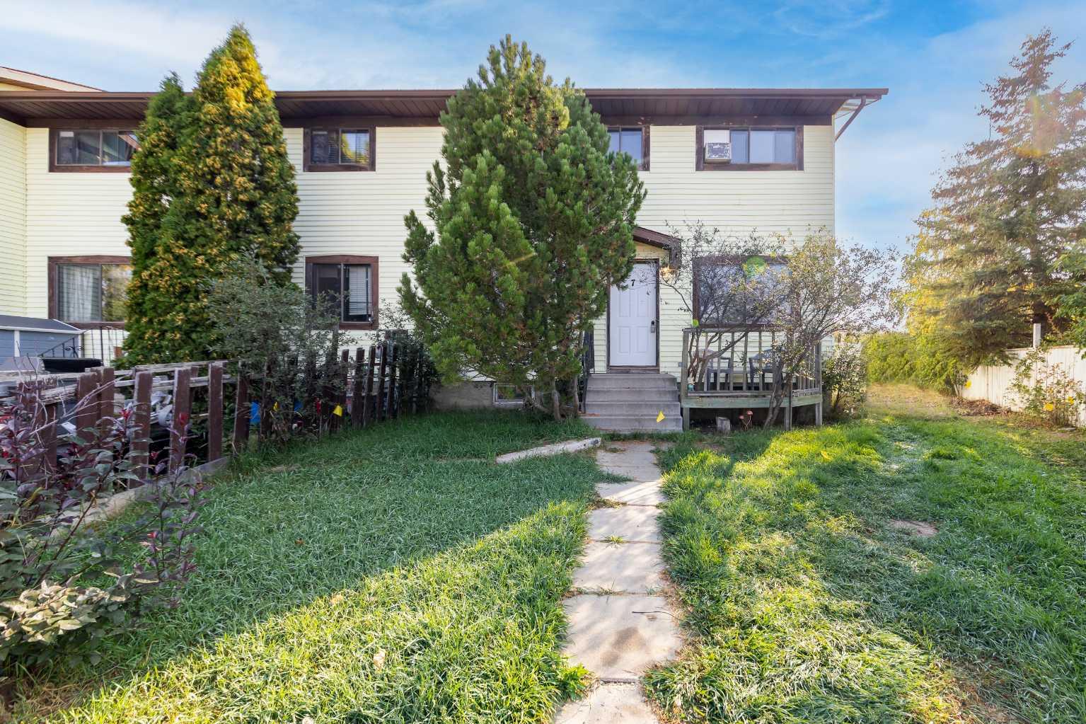 17 3 Avenue E Unit 7, Marshall, SK S0M 1R0