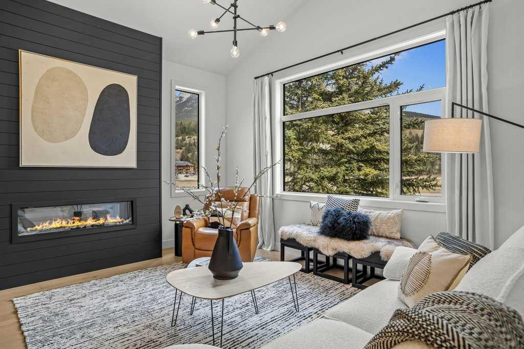1413 Mountain Avenue Unit 102, Canmore, AB T1W 1M3