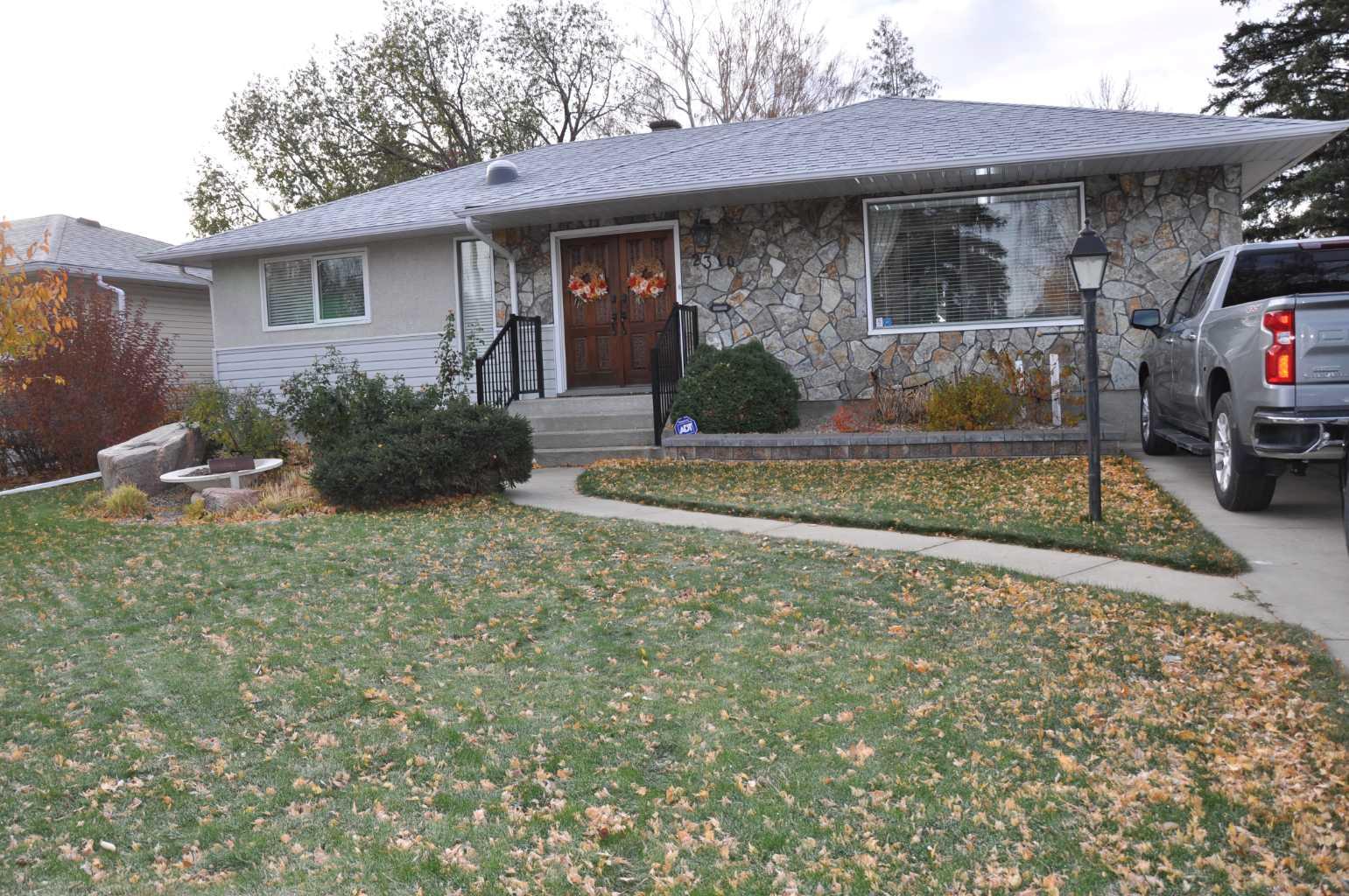 10 Avenue S Unit 2310 #a, Lethbridge, AB T1K 0G4