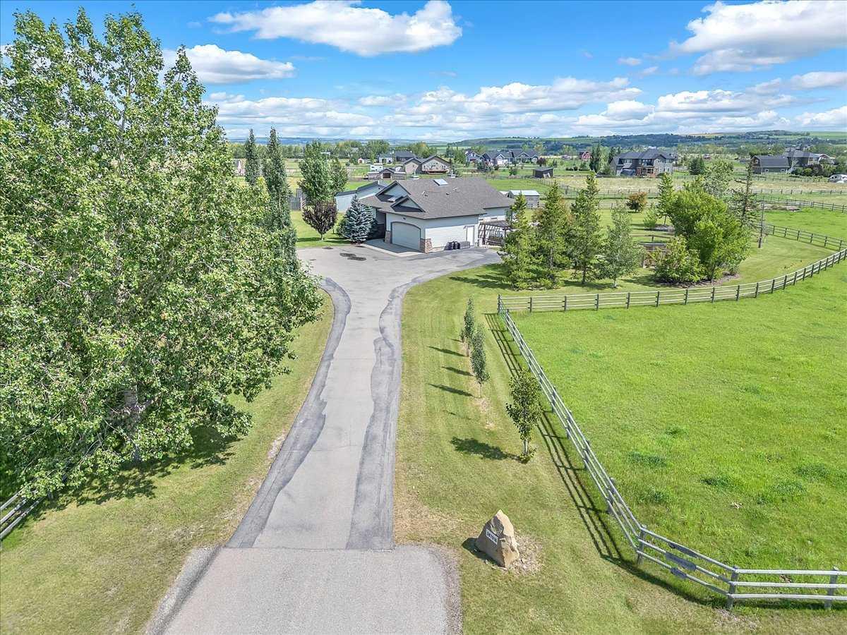 387016 Sundance Trl W, Rural Foothills County, AB T1S 6C6