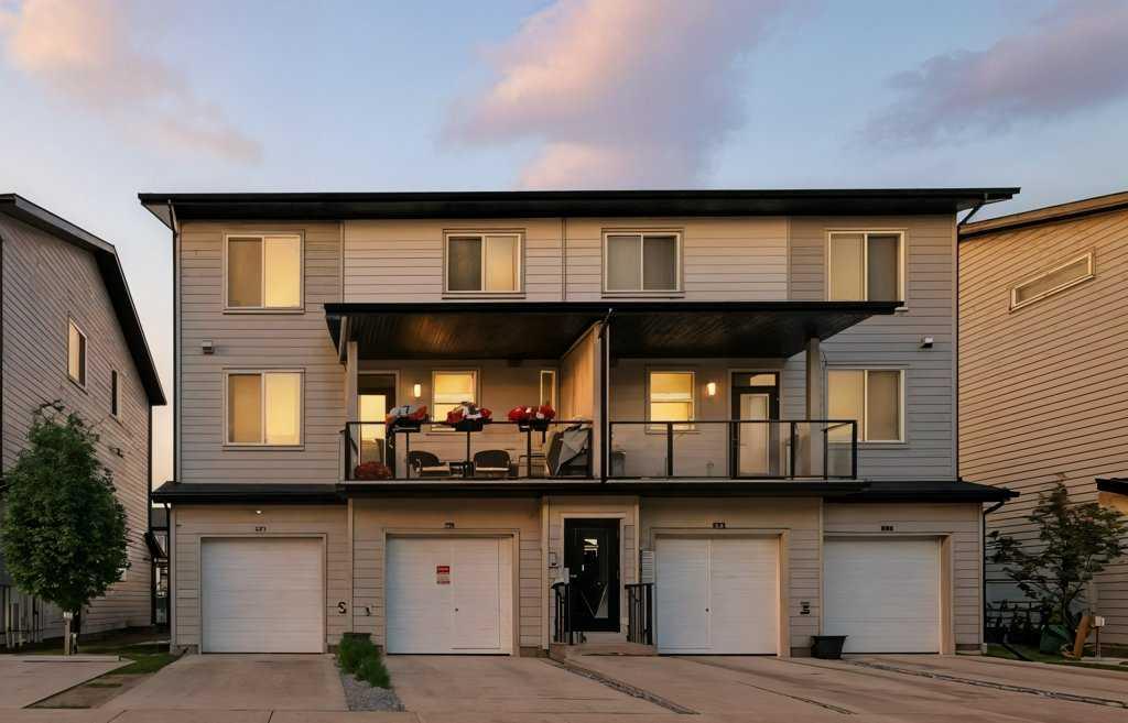 120 Redstone Walk Ne Unit 201, Calgary, AB T3N 1M6