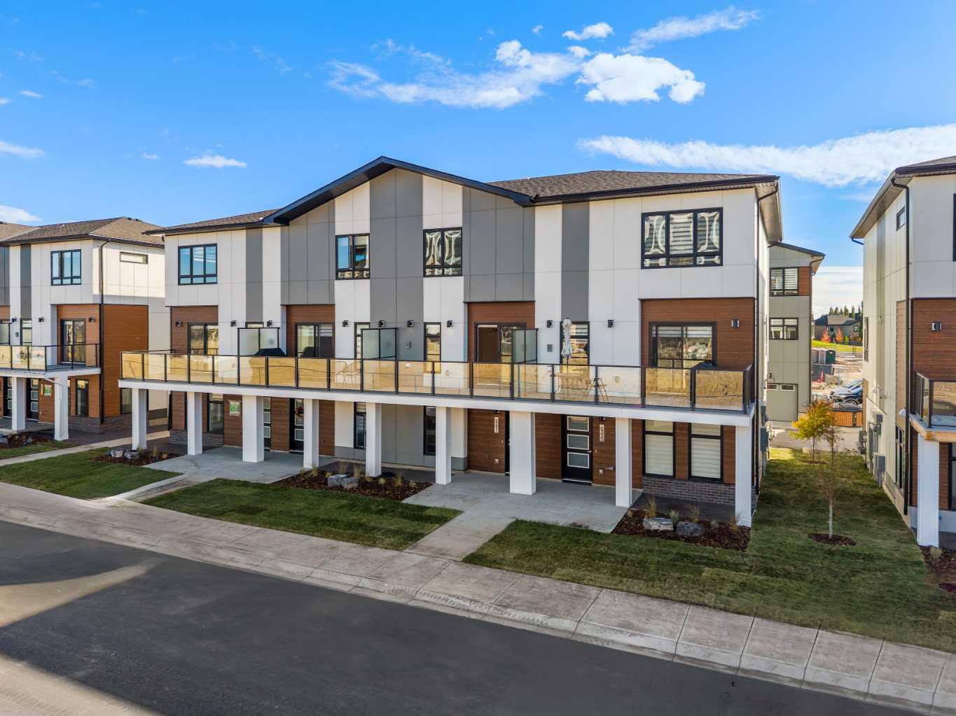 8 Avenue Sw Unit 8331, Calgary, AB T3H 6M8