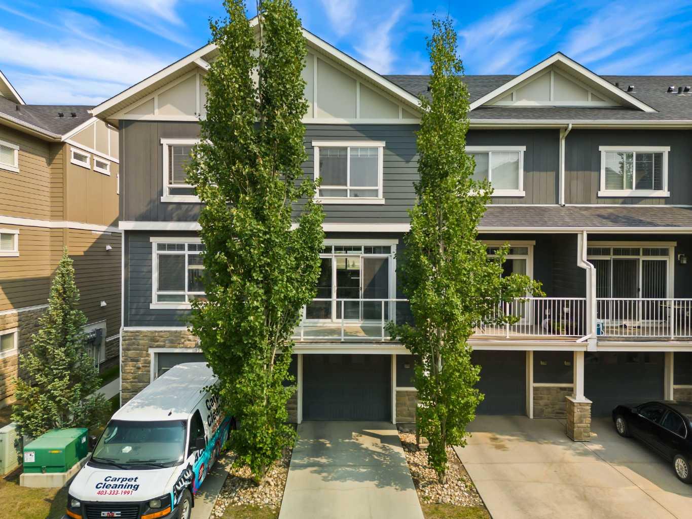 1561 Symons Valley Pkwy NW, Calgary, AB T3P 0R8