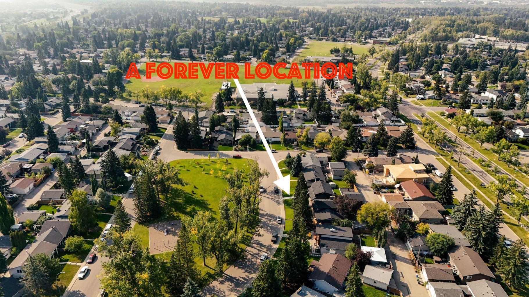 1011 Lake Wapta Way SE, Calgary, AB T2J 2N8