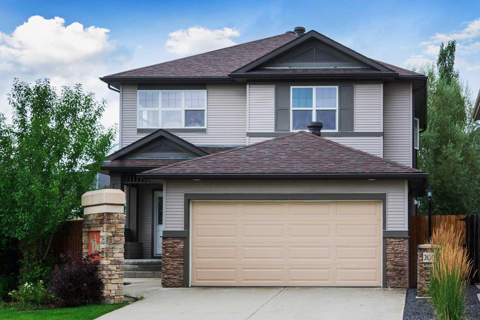 200 Cimarron Dr, Okotoks, AB T1S 0A7