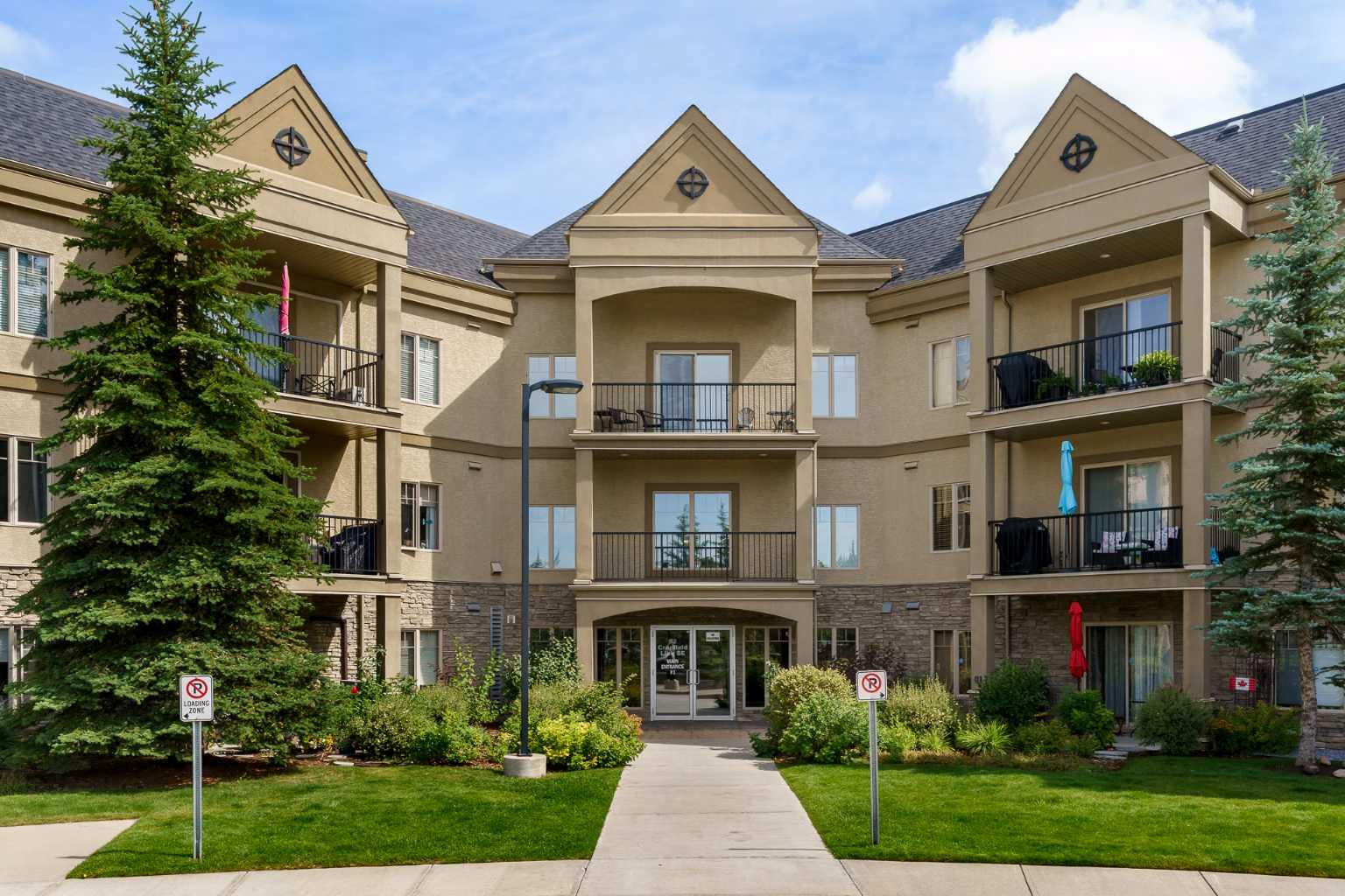 52 Cranfield Link Se Unit 316, Calgary, AB T3M 1H9