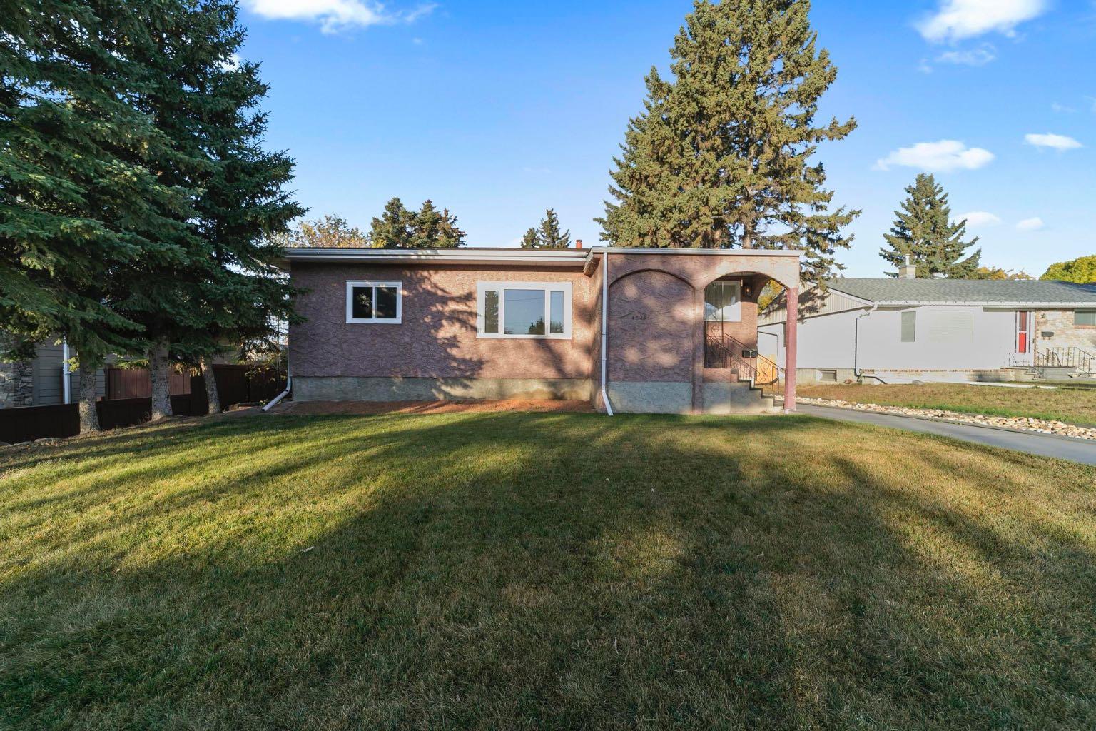 53 Street Unit 4828 #a, Camrose, AB T4V 1Z9