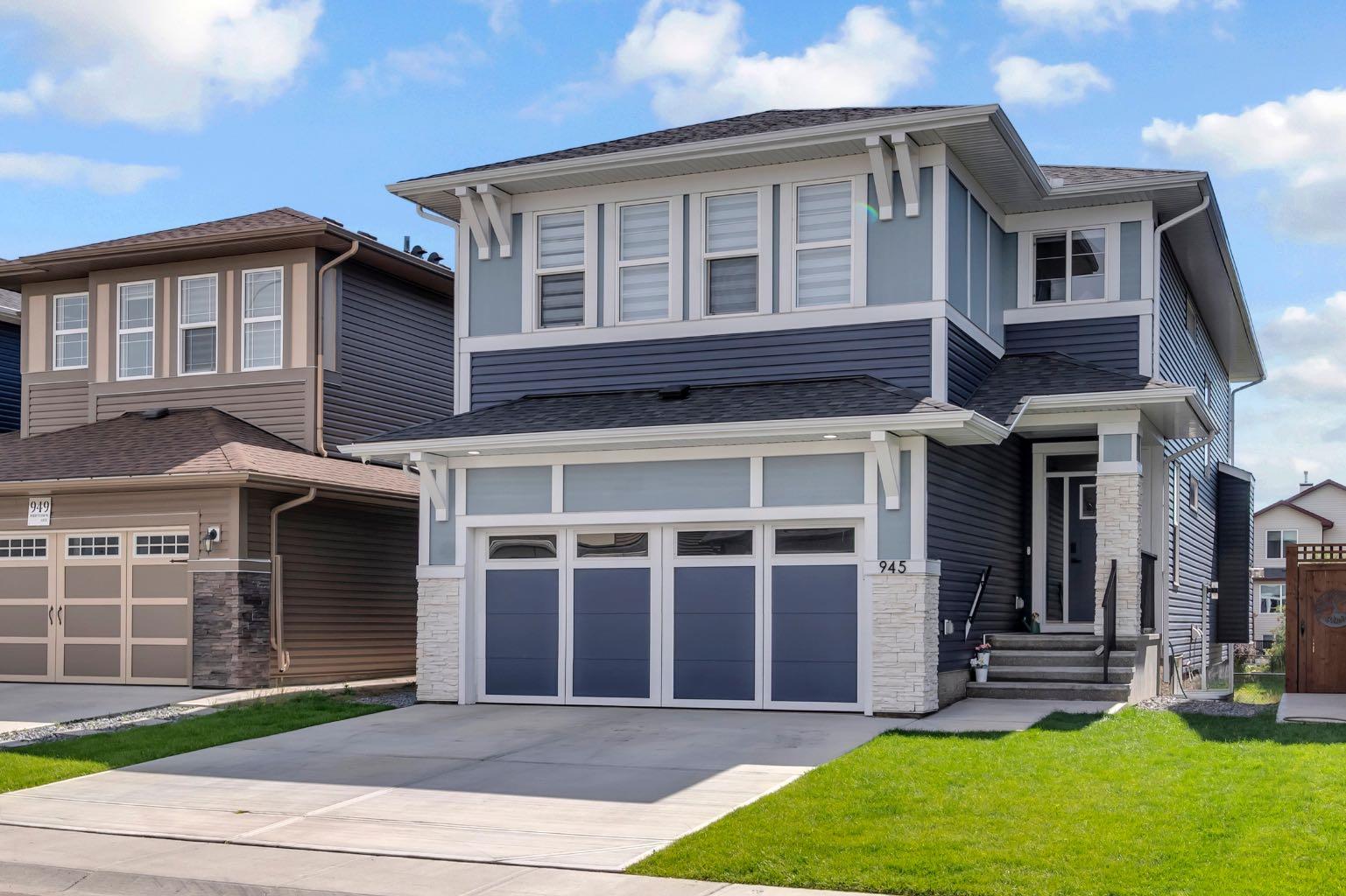 945 Midtown Ave SW, Airdrie, AB T4B 4V8