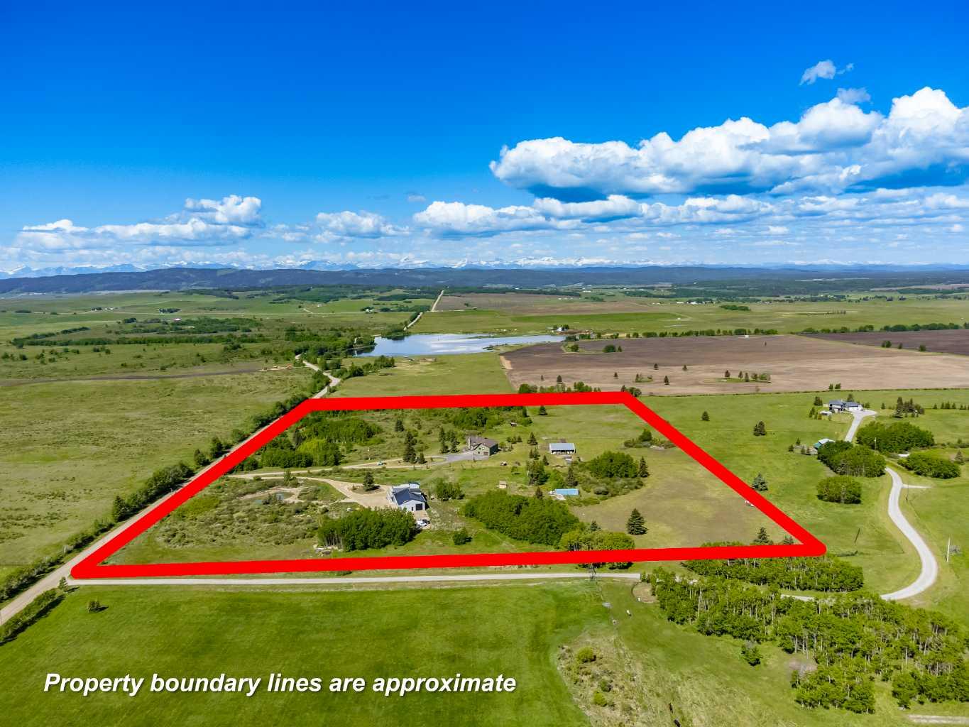 44092 44080 Township Road 274, Rural Rocky View County, AB T4C 2X8