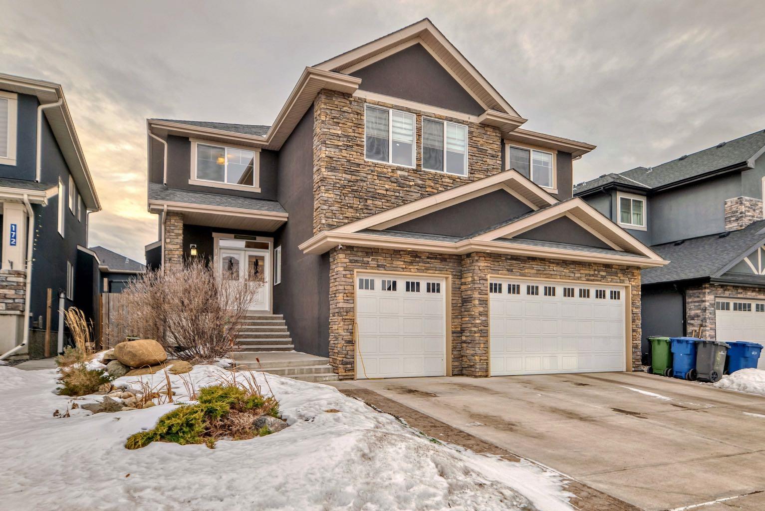 168 Kinniburgh Cir, Chestermere, AB T1X 0P8