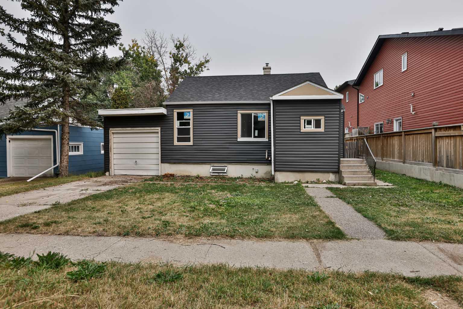 12 Street S Unit 1135, Lethbridge, AB T1K 1R2
