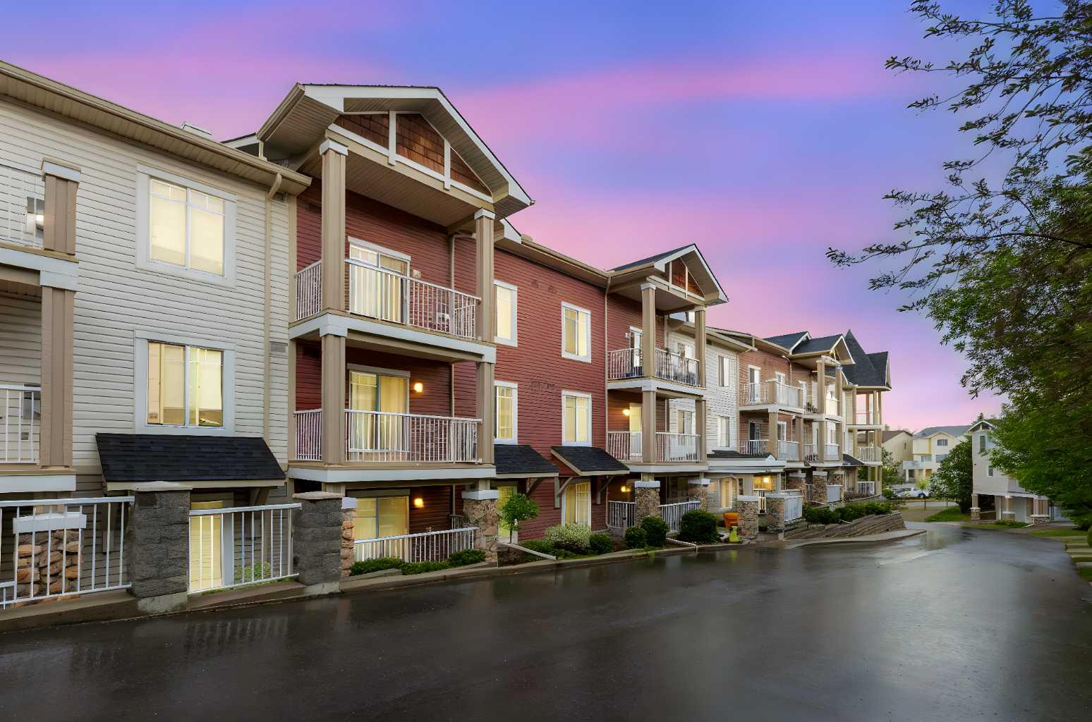 70 Panamount Drive Nw Unit 8312, Calgary, AB T3K 6G7