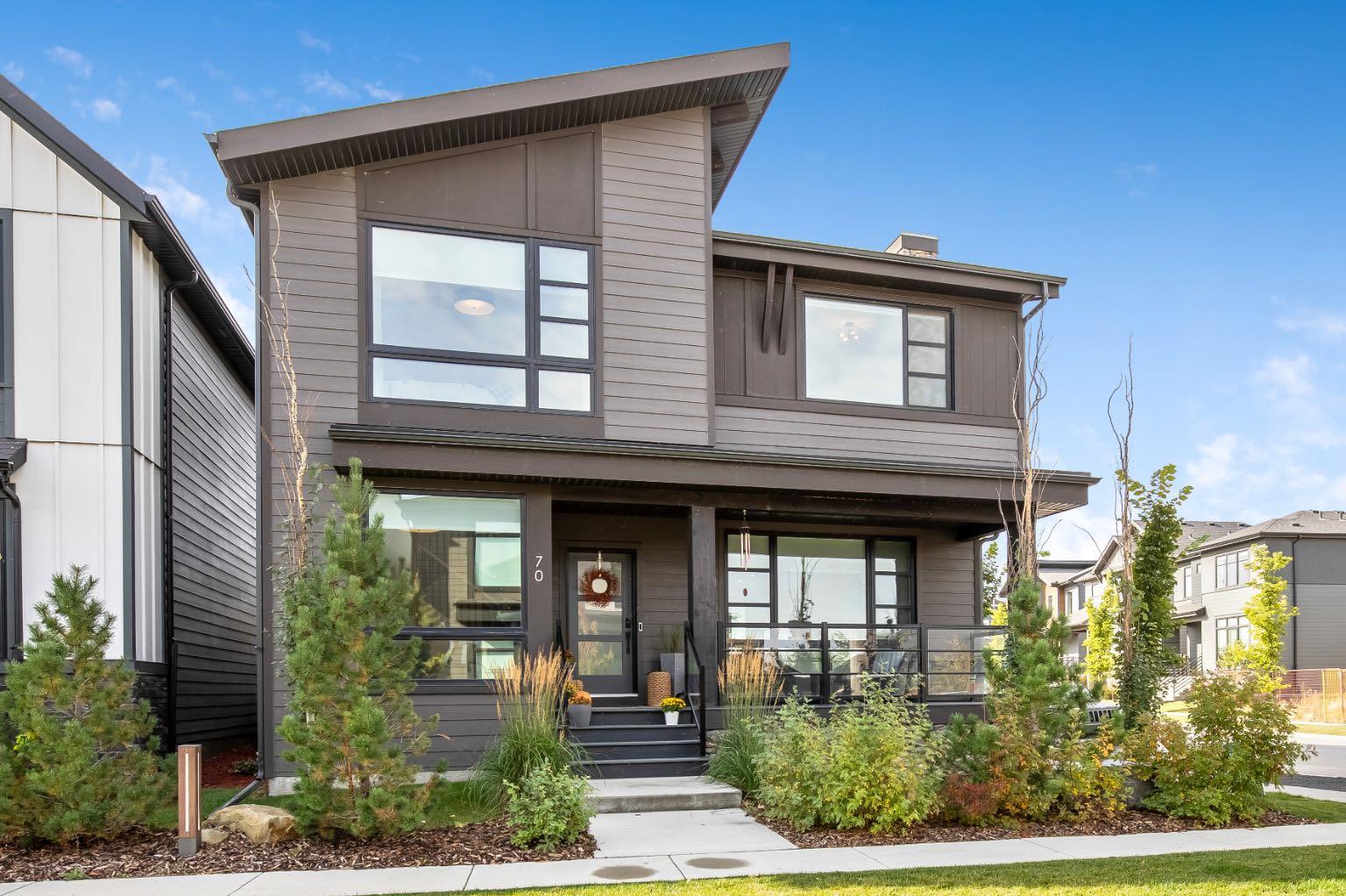 70 Treeline Ln SW, Calgary, AB T2Y 0S2