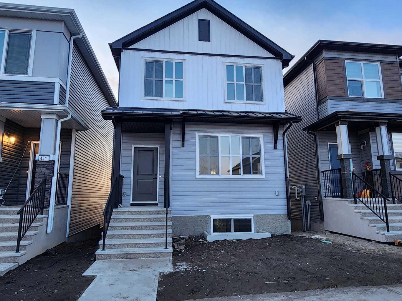 455 Lucas Blvd NW, Calgary, AB T3P 2C9