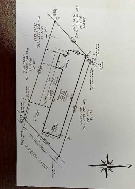 1016 Lodgepole St, Jasper, AB T0E 1E0
