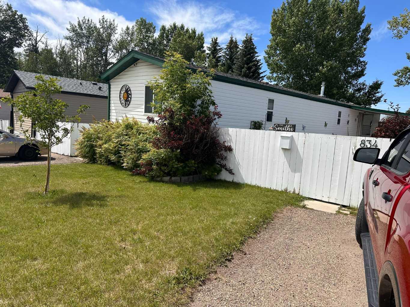 6834 59 Avenue Unit 834, Red Deer, AB T4P 1C9