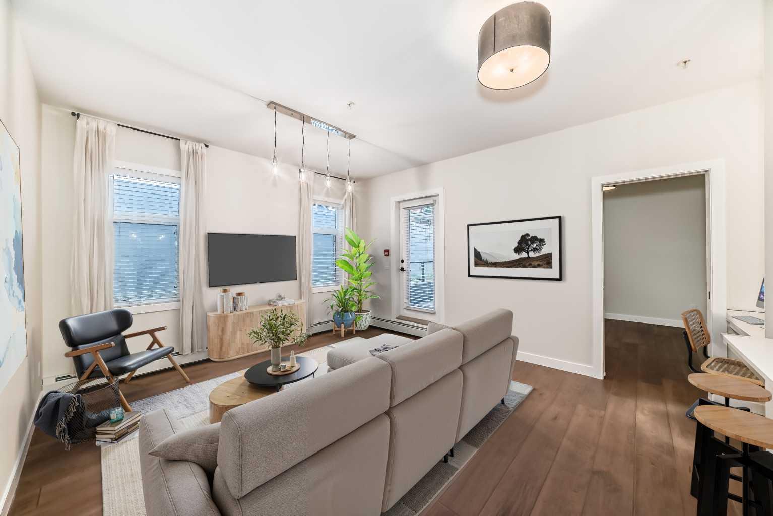 2702 17 Avenue Sw Unit 113, Calgary, AB T3C 1K7