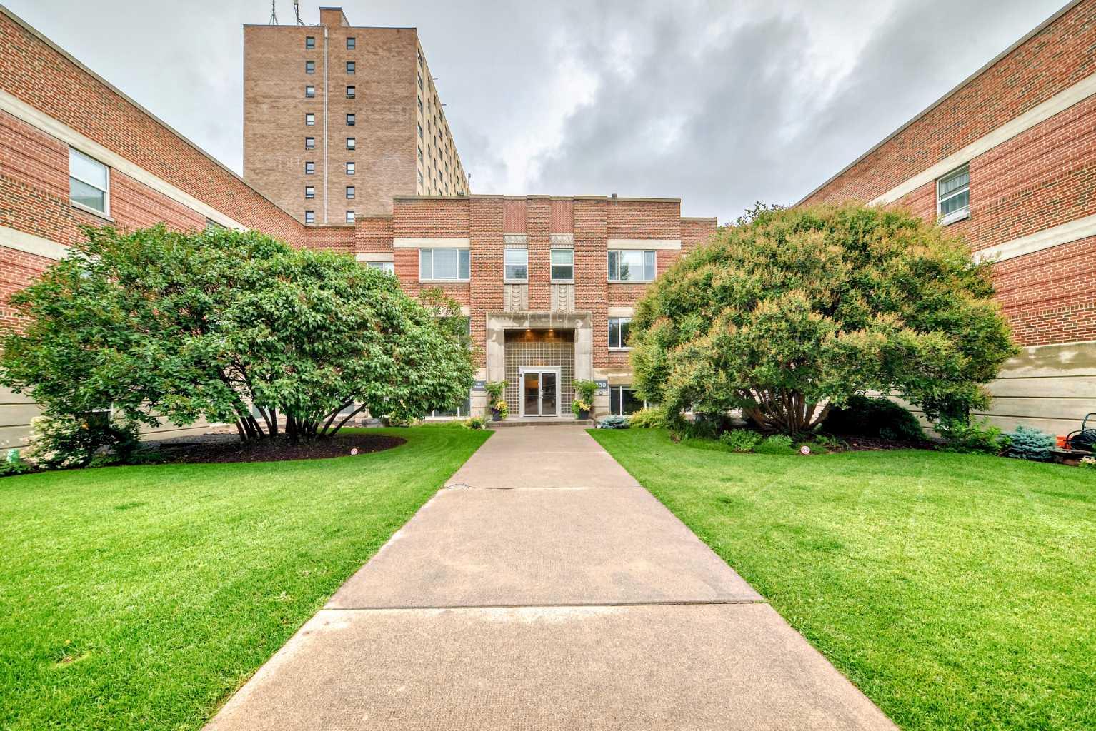 330 19 Avenue Sw Unit 8, Calgary, AB T2S 0C9