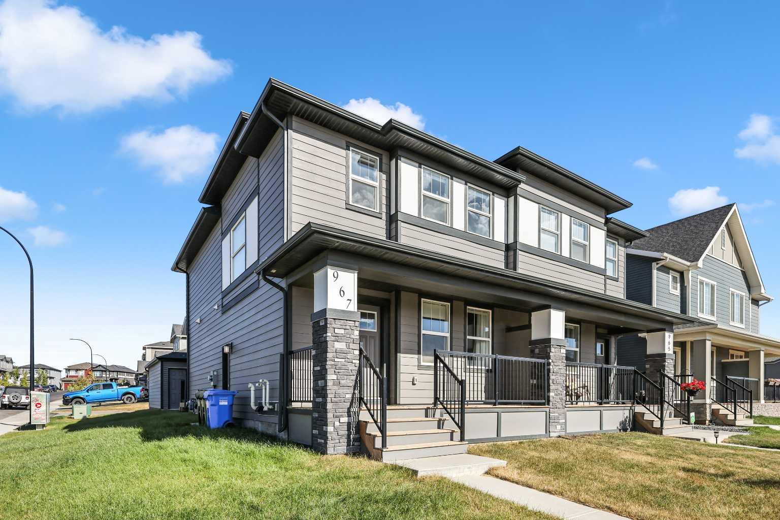 967 Legacy Cir SE, Calgary, AB T2X 5A7