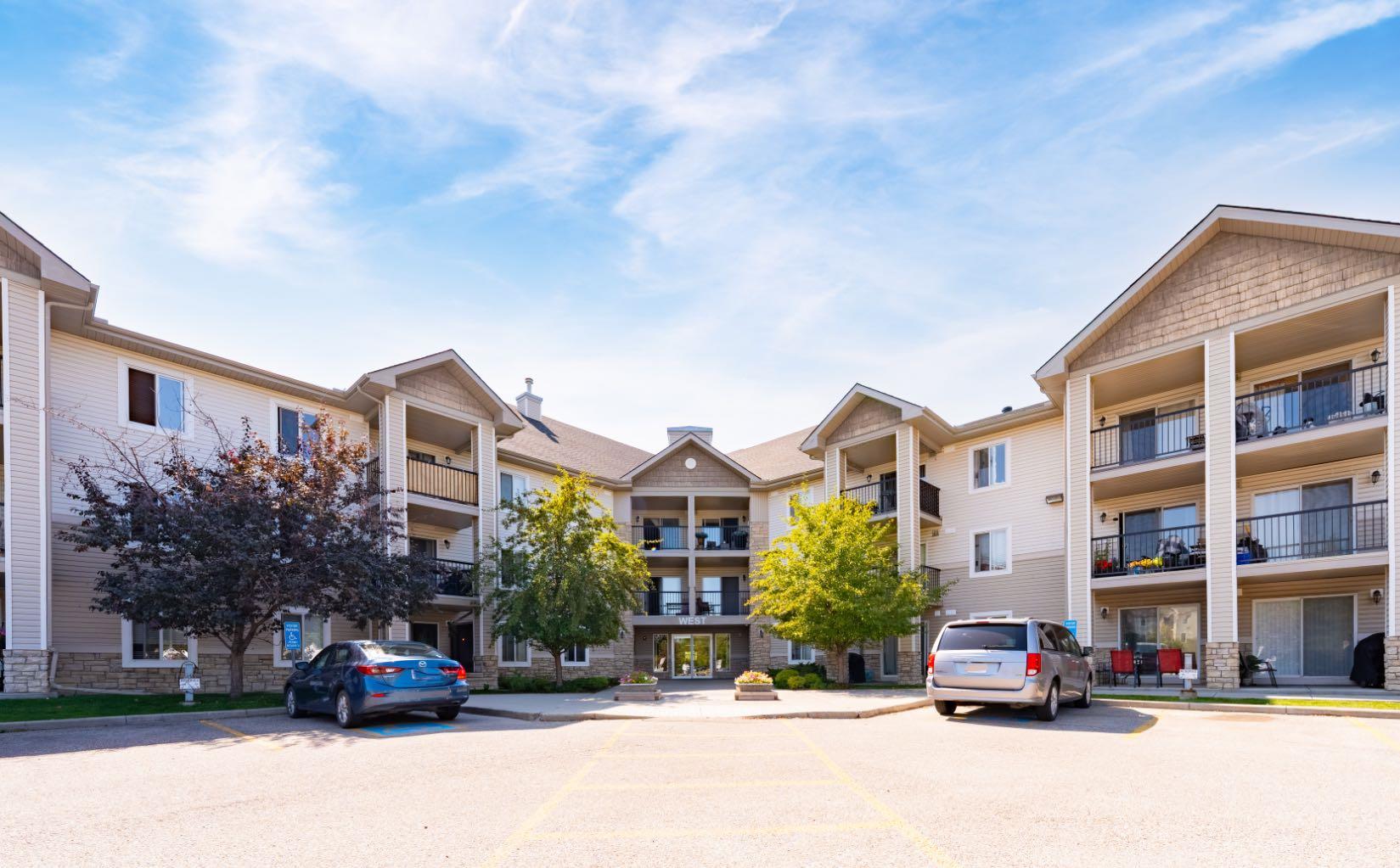 2395 Eversyde Avenue Sw Unit 1102, Calgary, AB T2Y 0B4