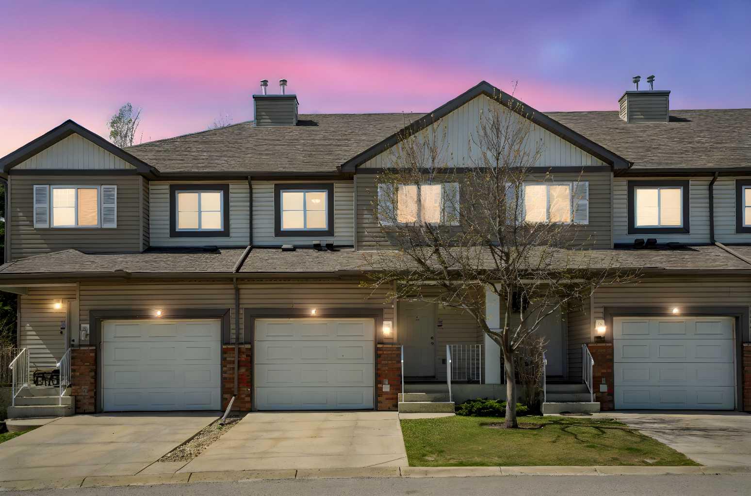 73 Saddletree Ct NE, Calgary, AB T3J 5L1