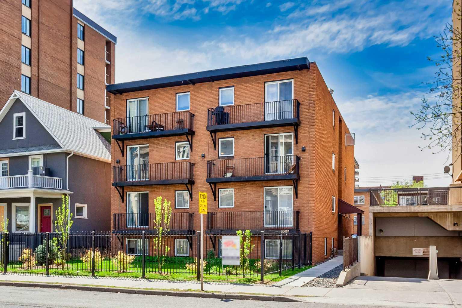 1027 12 Avenue Sw Unit 302, Calgary, AB T2R 0J5
