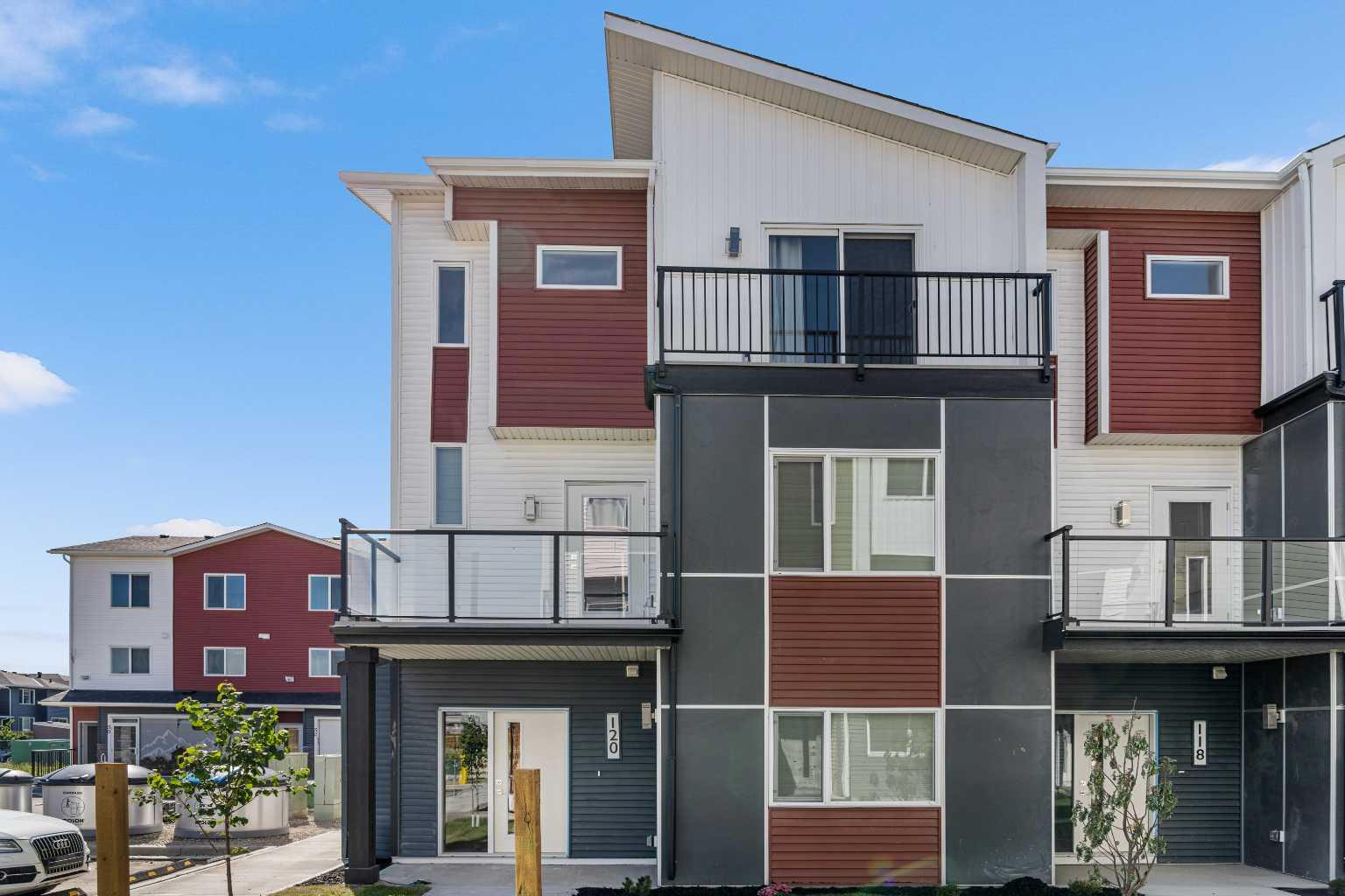 120 Red Sky Villas NE, Calgary, AB T3N 2M2