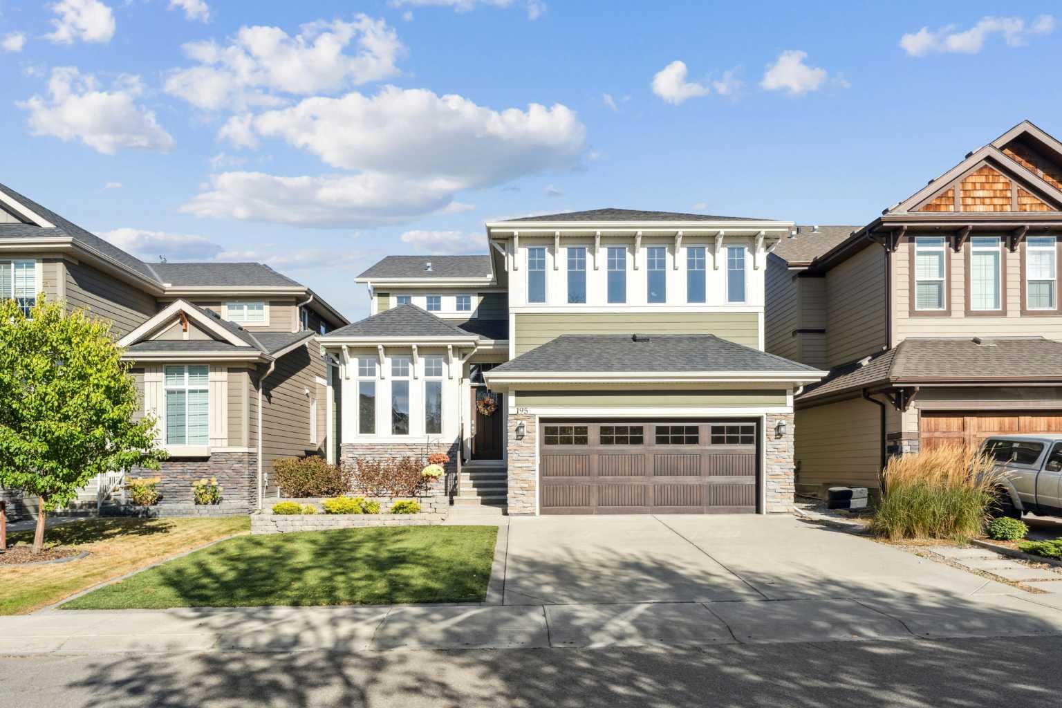 195 Auburn Sound Cir SE, Calgary, AB T3M 0R6