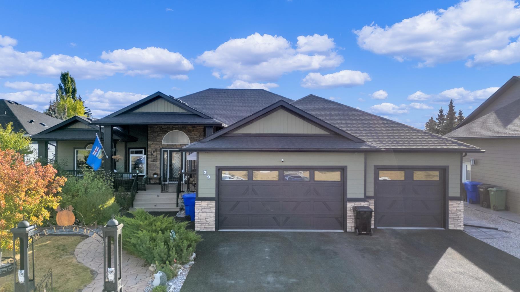 79 Harrison Grn, Olds, AB T4H 0E5