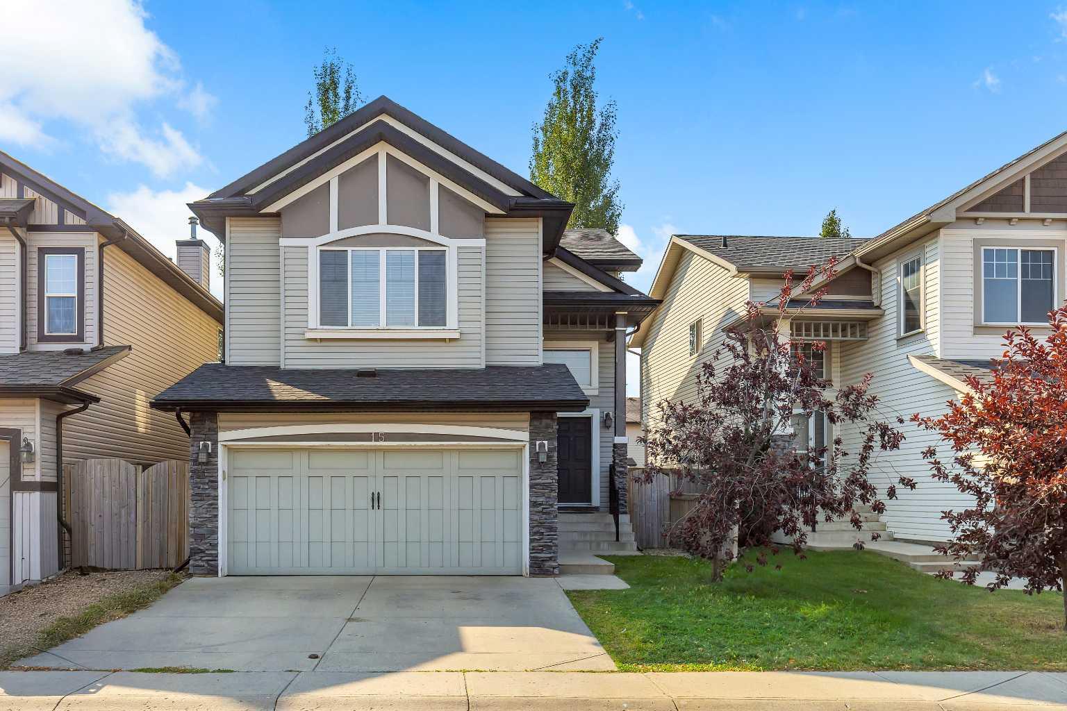 15 New Brighton Close SE, Calgary, AB T2Z 0E4