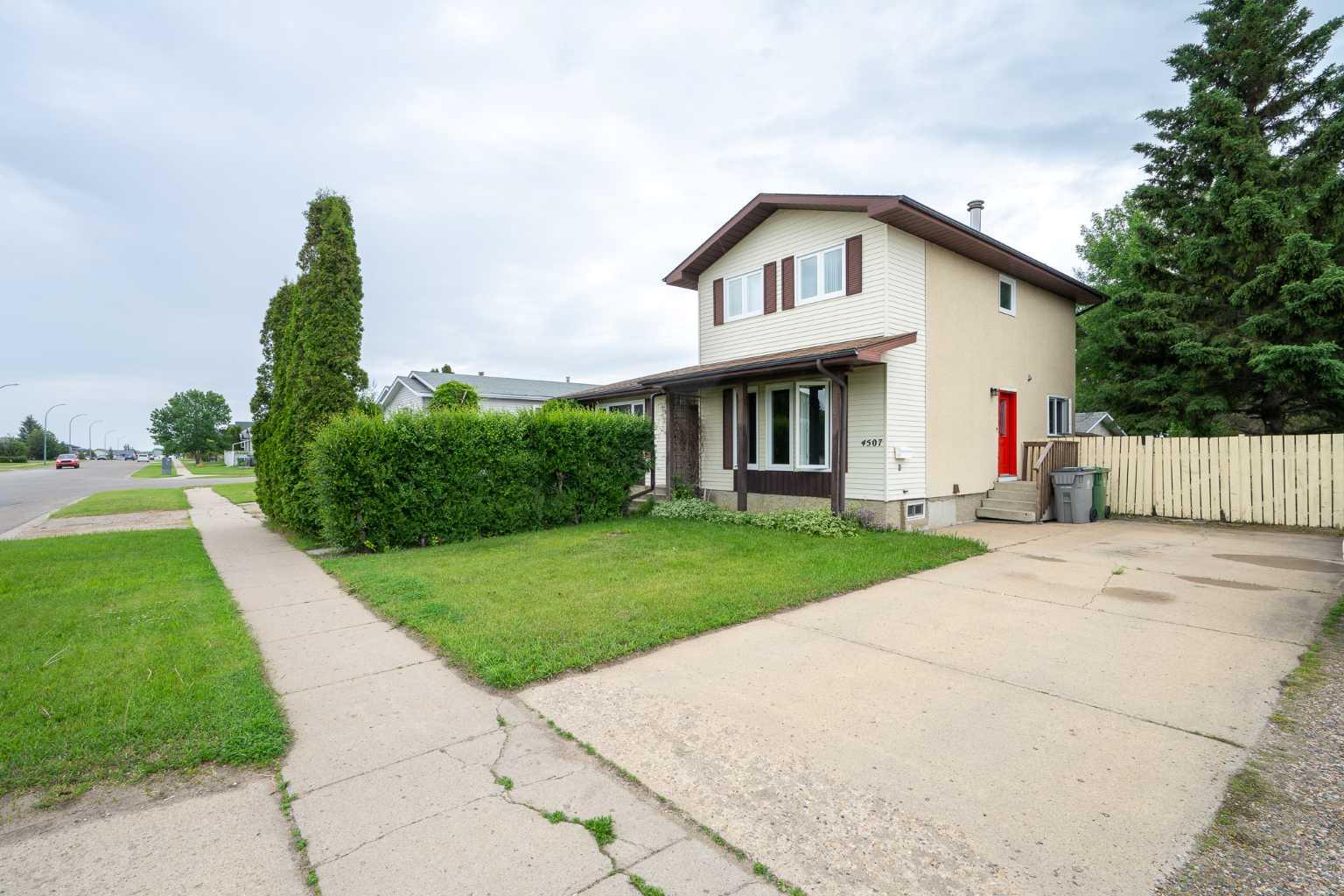 32 Street 4507, Lloydminster (Part), SK S9V 1N5 MLS A2145158 Houseful