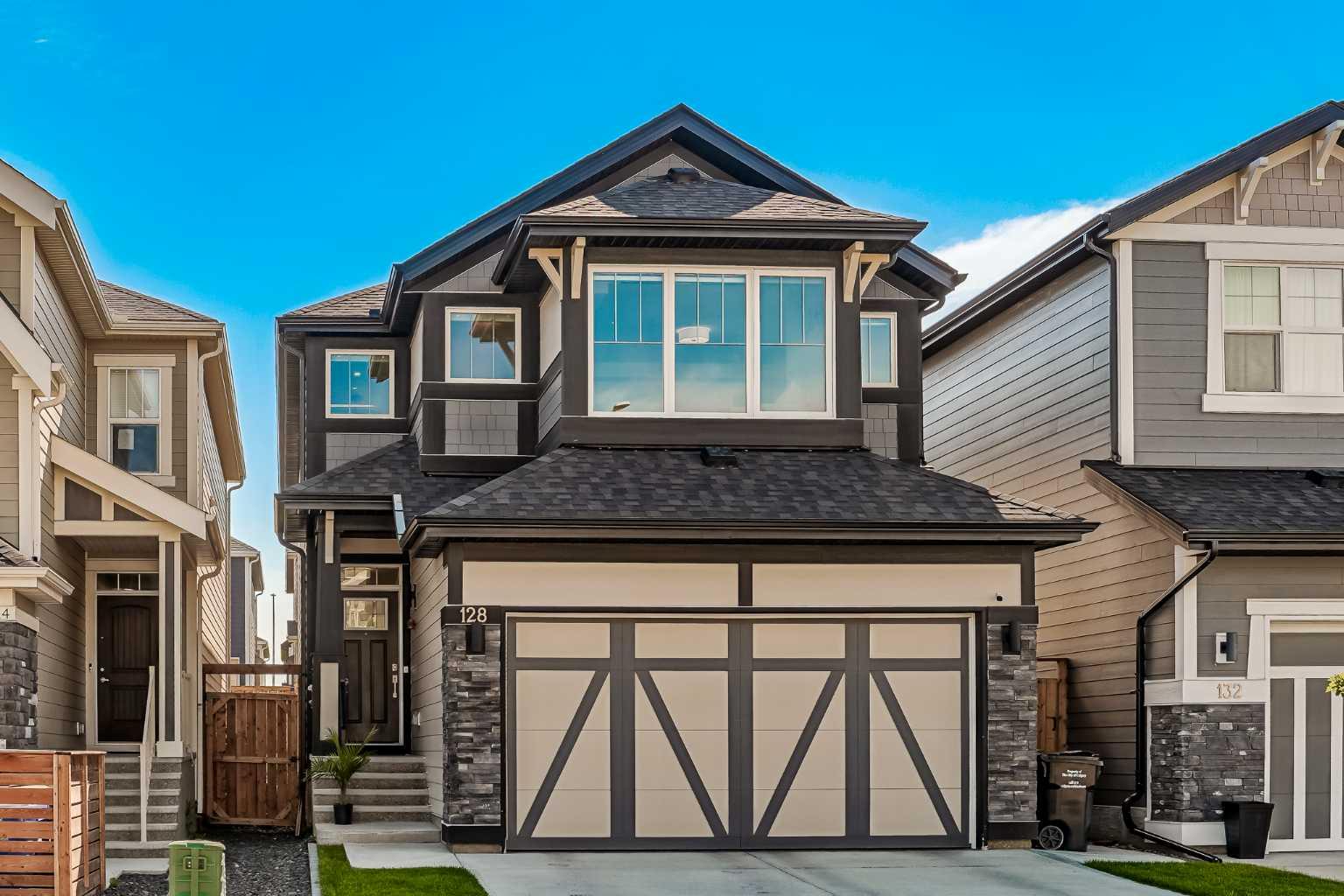 128 Masters St SE, Calgary, AB T3M 2R7