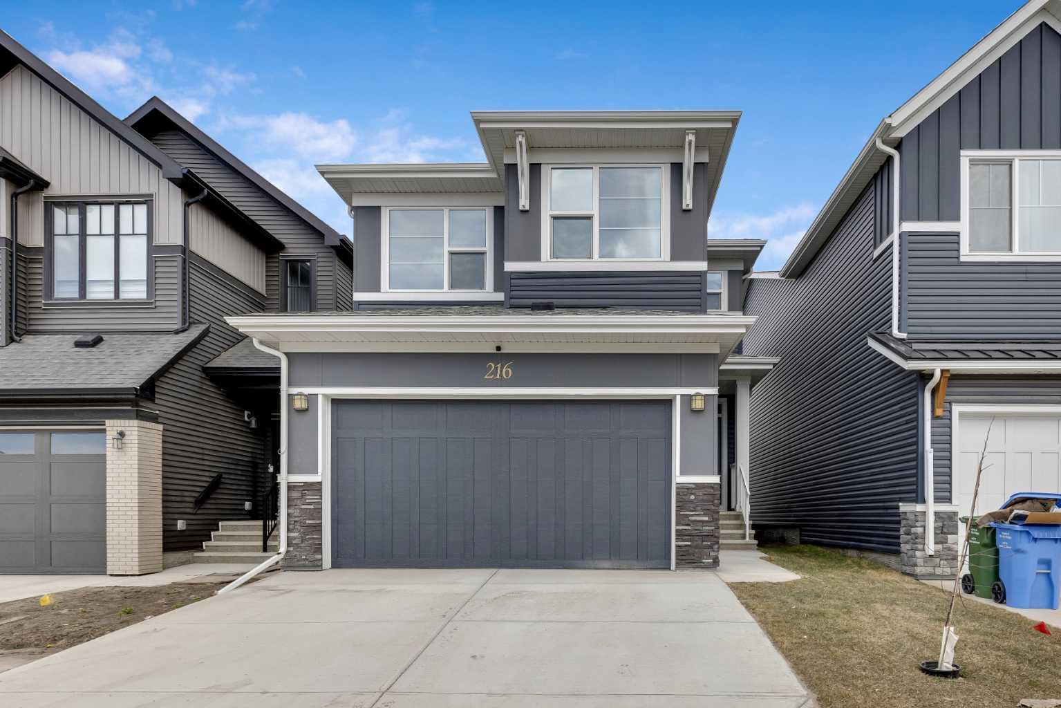 216 Creekstone Row SW, Calgary, AB T2X 4Y5