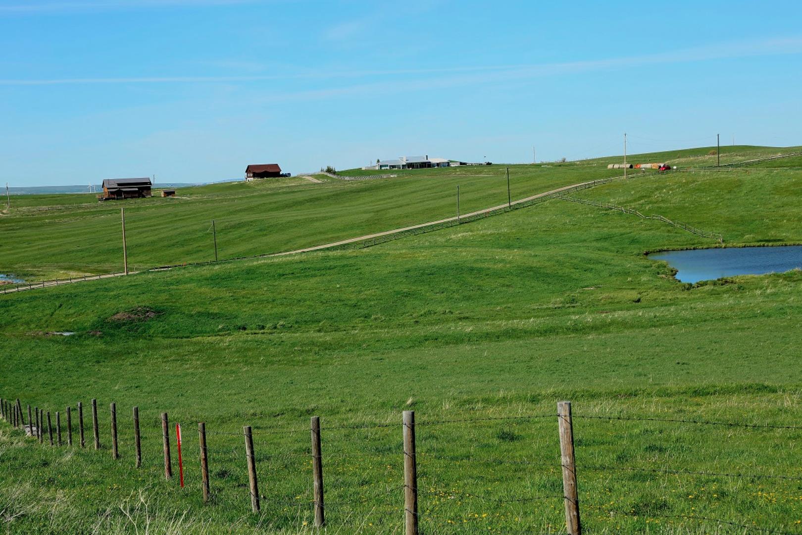 Highway APT 5, Rural Cardston County, AB T0K 2S0