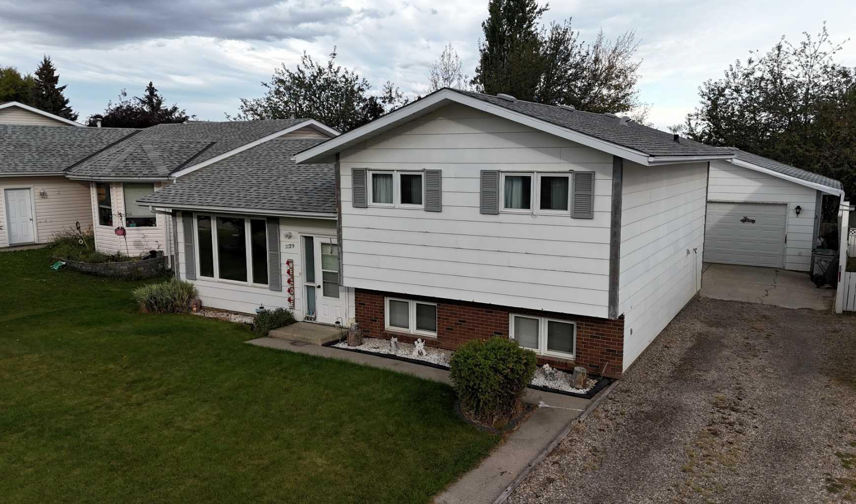 60 Street Unit 1129, Edson, AB T7E 1J1