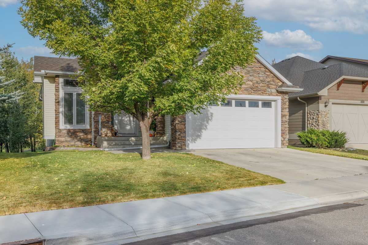 462 Crystal Green Mnr, Okotoks, AB T1S 0A3
