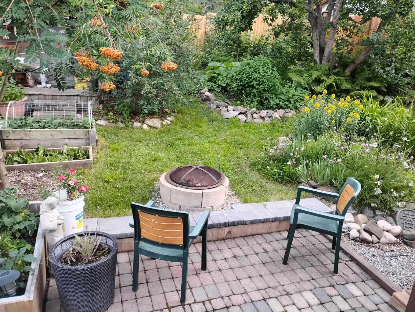 517 Windsor Ave NW, Diamond Valley, AB T0L 2A0