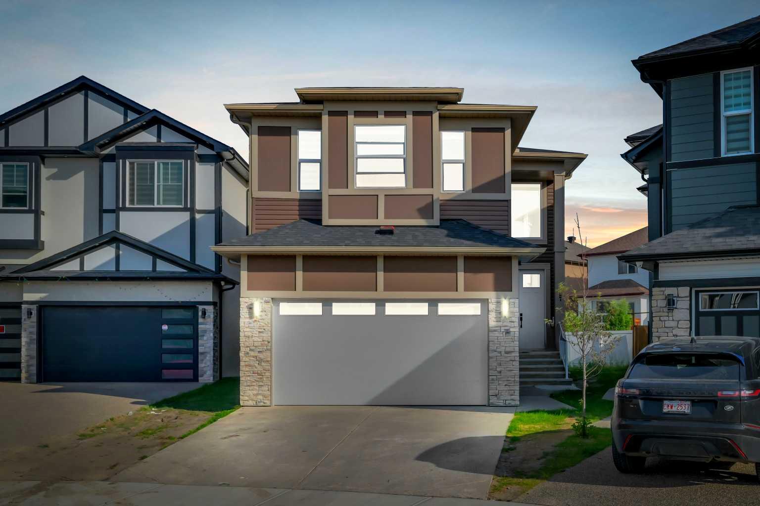 167 Saddlecrest Grv NE, Calgary, AB T3J 2L4