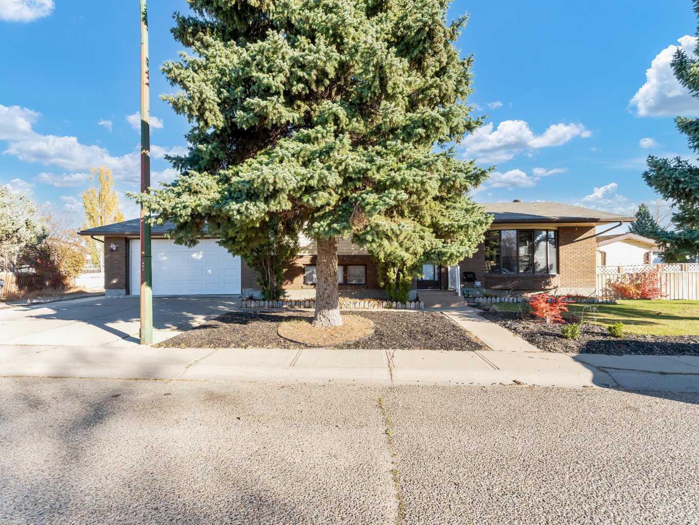 35 Rideau Cres SE, Medicine Hat, AB T1B 3X9