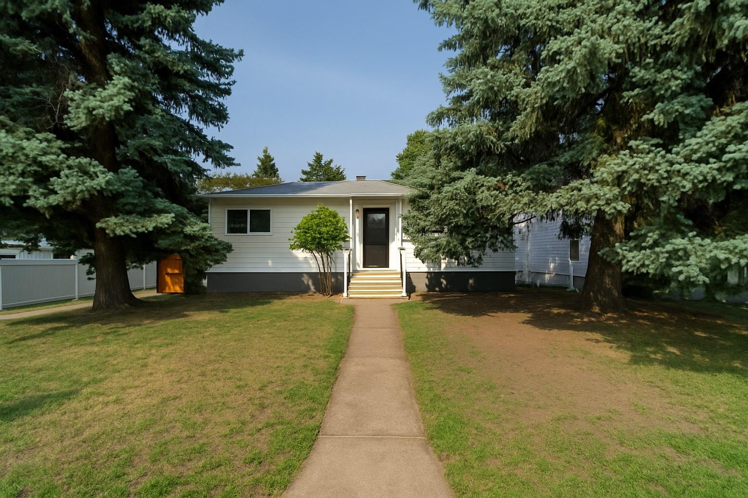 9 Avenue S Unit 2153 #b, Lethbridge, AB T1J 1Y2