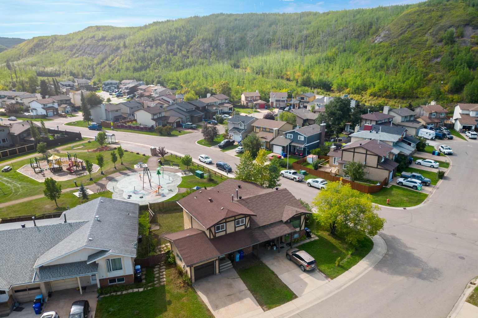 103 Grayling Cres, Fort Mcmurray, AB T9J 1J9