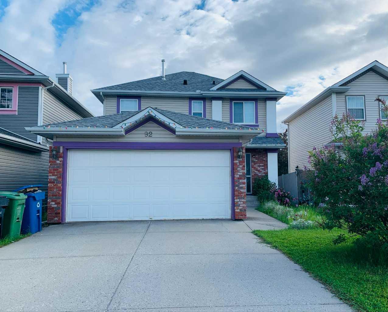 92 Somerset Dr SW, Calgary, AB T2Y 3C3