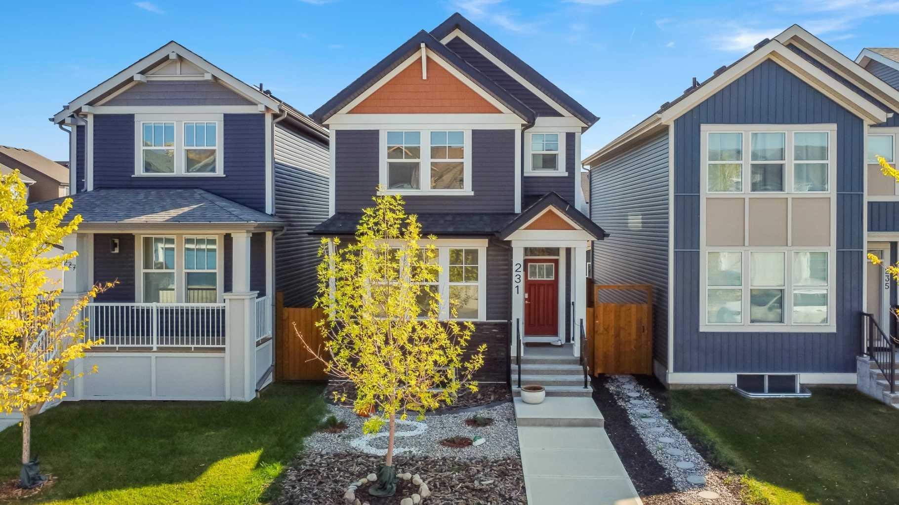 231 Lavender Mnr SE, Calgary, AB T3S 0G8