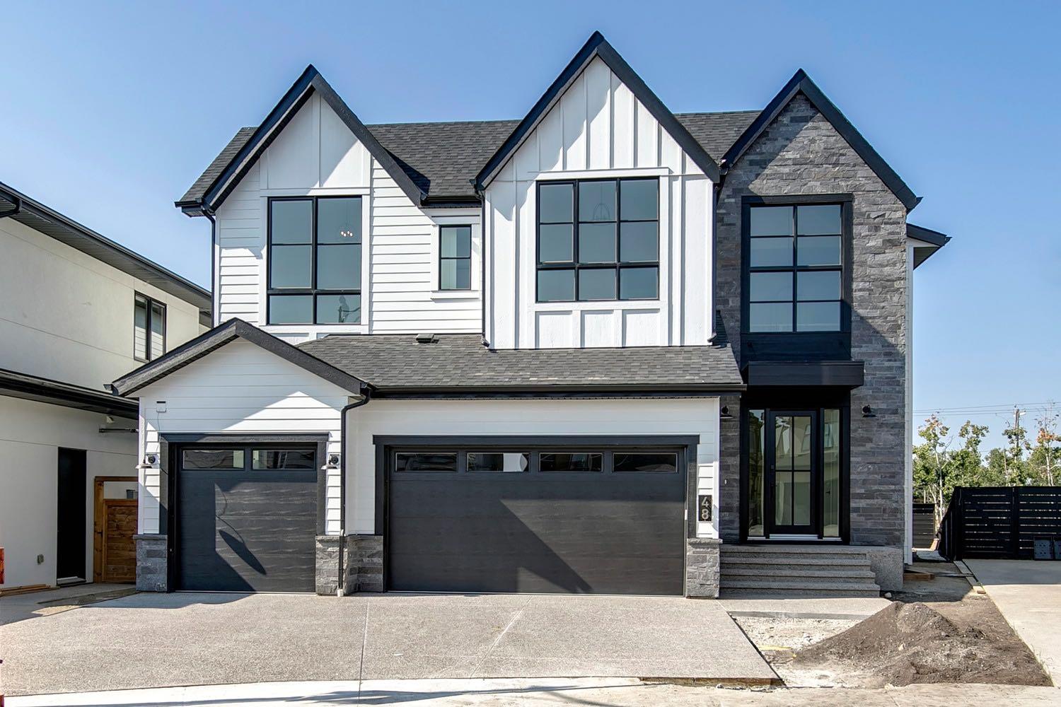 48 Elveden Park SW, Calgary, AB T3H 2A9